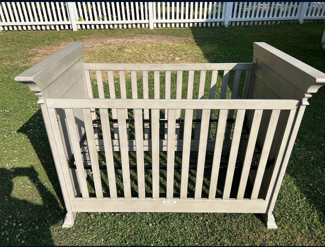 Crib W/Mattress And Changing Table