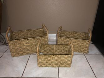 Brand new wicker basket set