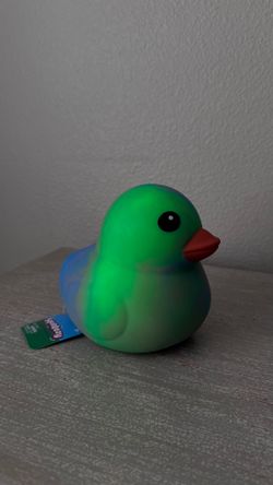 Jumbo duck squishy
