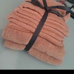 New Threshold 6 Piece Hand towels And Washcloth Set 