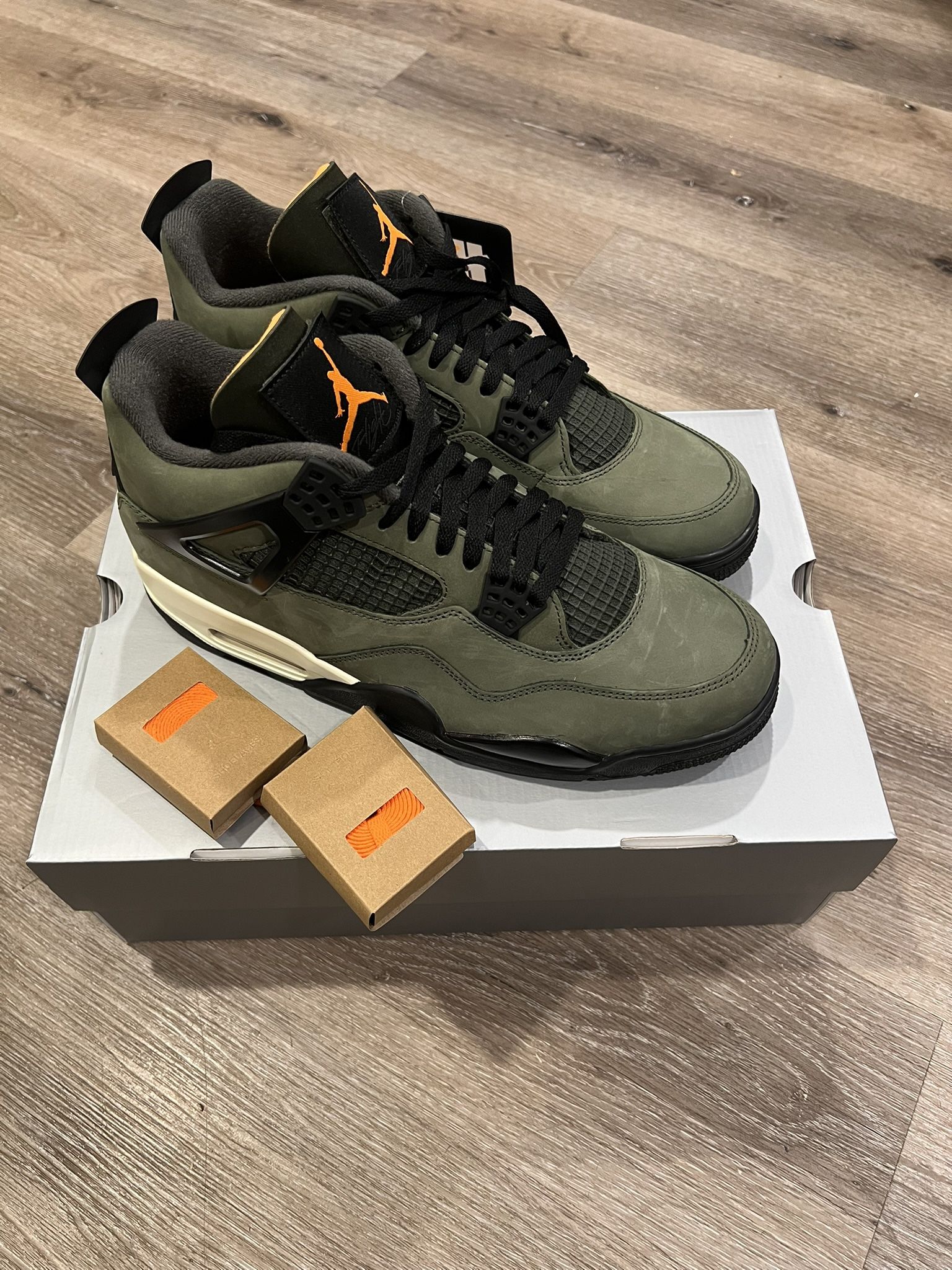 Jordan 4 Undefeated Size 12