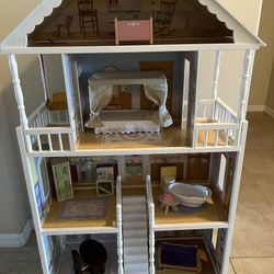 KidKraft Dollhouse