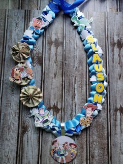 Toy Story Layered Graduation Lei w/ Name
