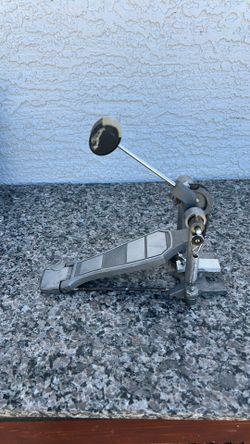 Bass pedal