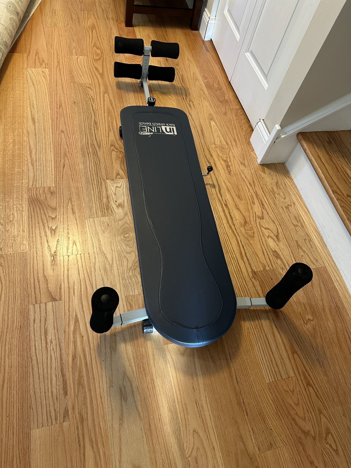 Inline Back Stretch Bench