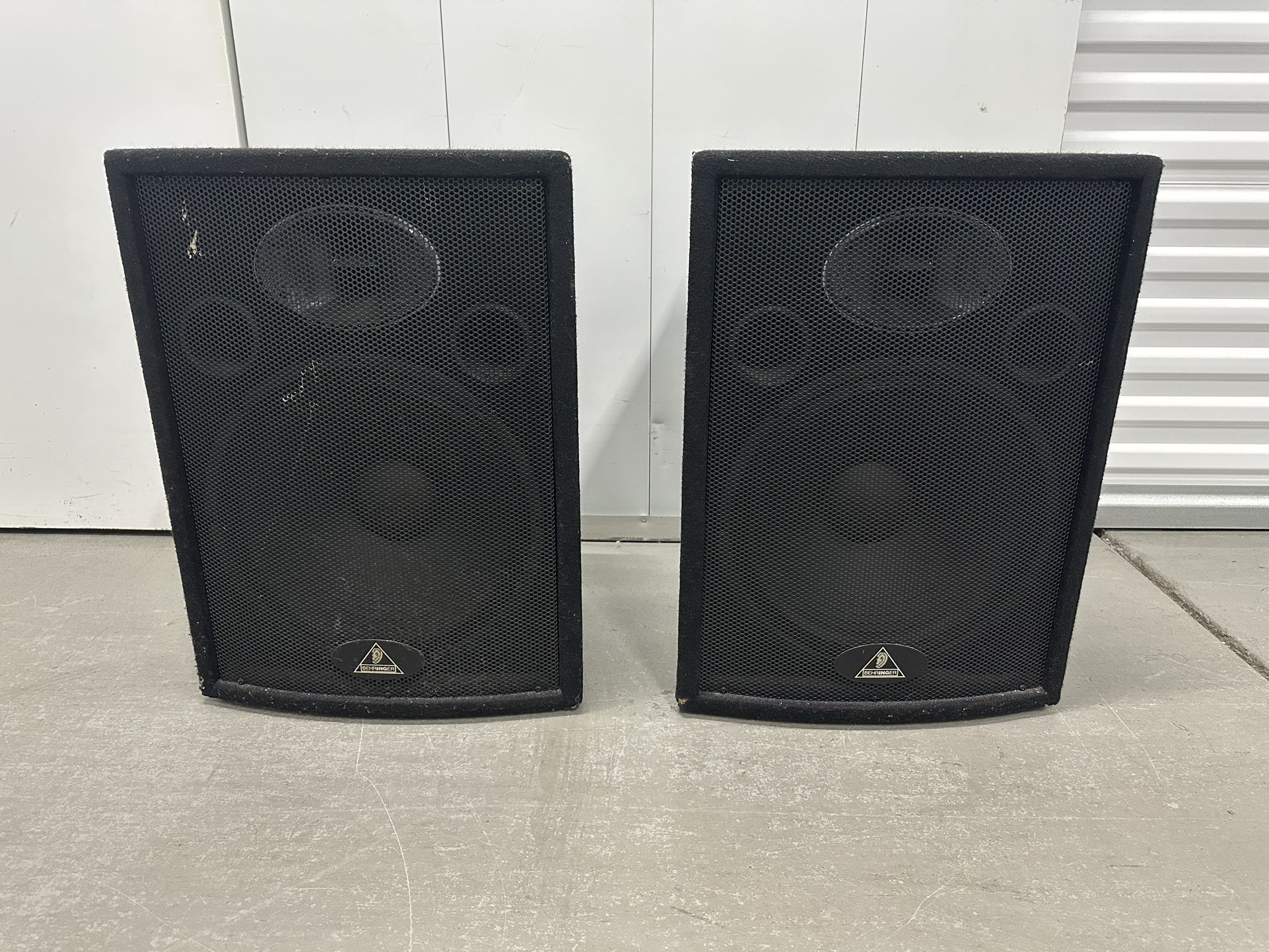 2- Behringer Eurolive S1520 360-Watt, 2-Way PA Speaker Cabinets Used 15 Inch Speaker