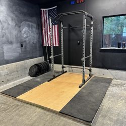 Home Gym Equipment - Powerlifting/Weightlifting