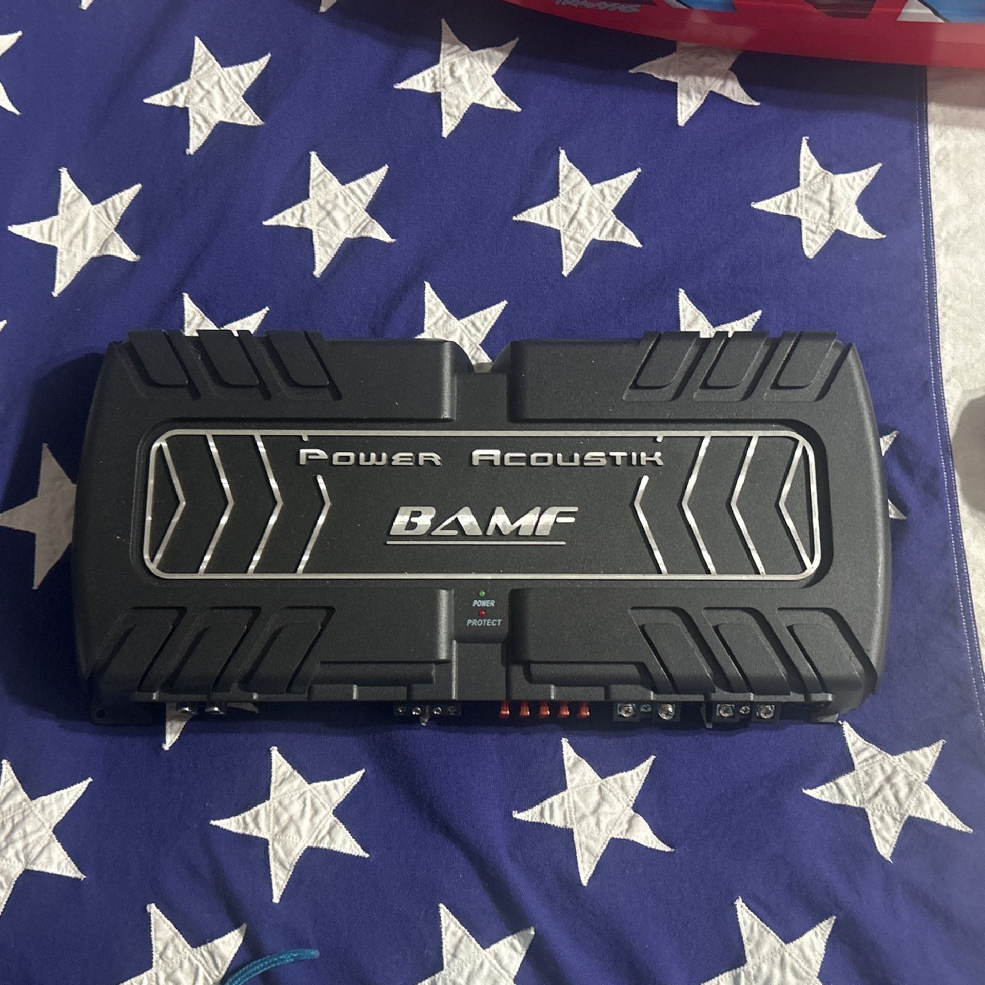 Power Acoustics Bass Amp 8K