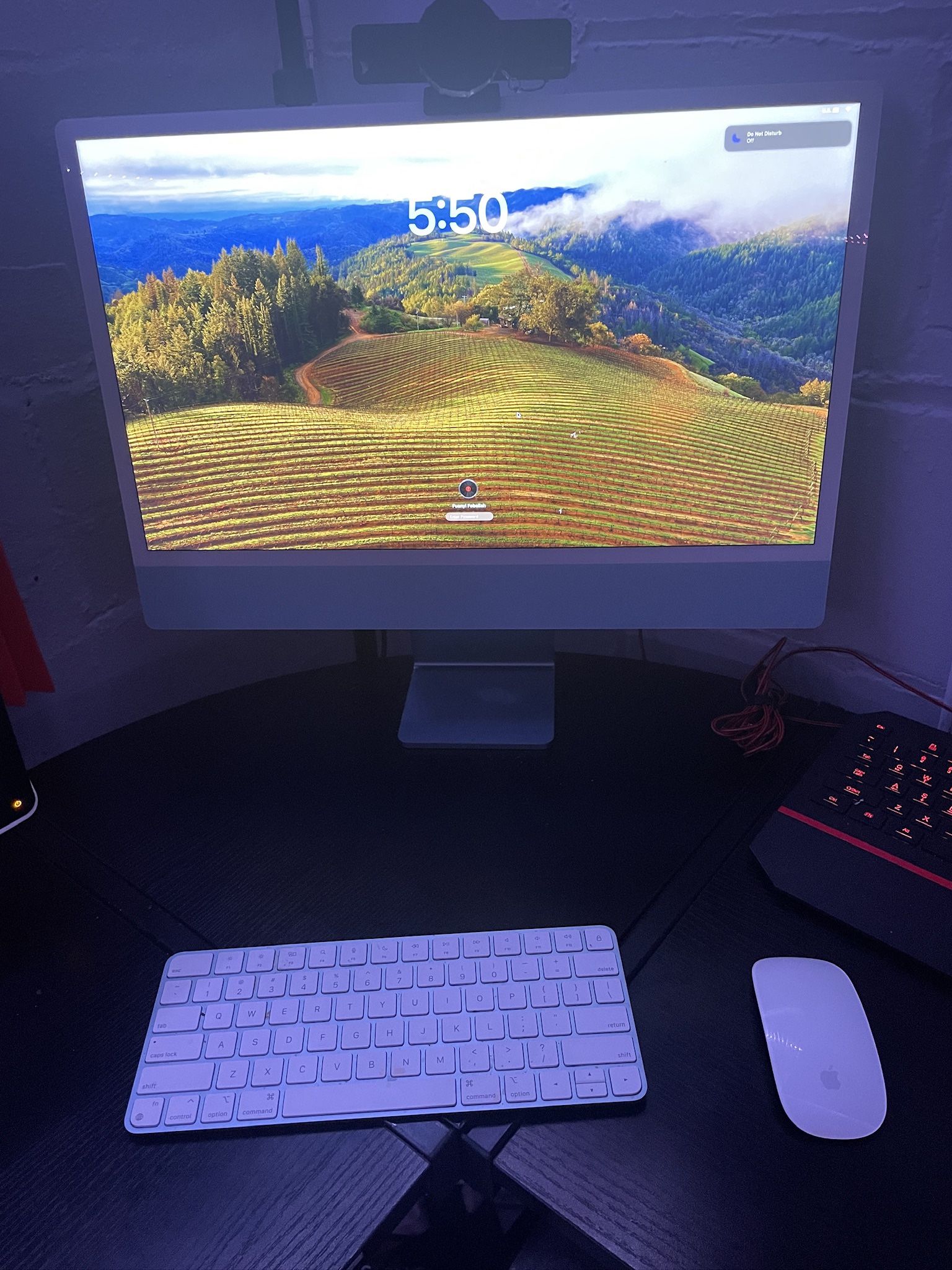 2023 Apple iMac 24” – M3 Chip, 8-Core GPU, 8GB RAM – Great Condition