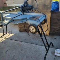 Delta Sawbuck Frame & Trim Saw With Stand