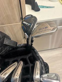 Taylor Made Sim 2 Max 4 hybrid
