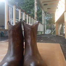 Women's Frye Boots Size 8
