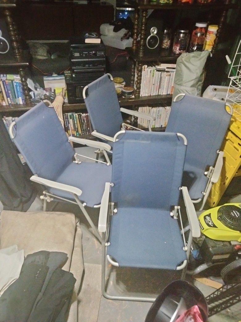 Blue Folding Chairs (4)