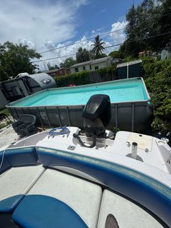 Boat Tahoe 22' mercury 150 hp low hours
