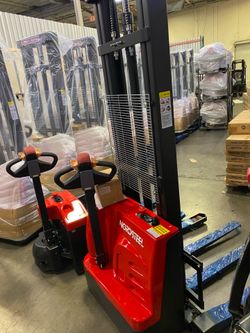 Just arrived. Brand new factory prices electric pallet jack pallet trucks and forklifts