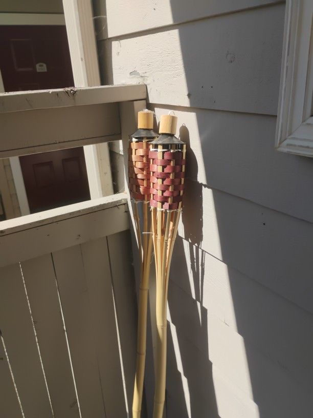 2 Tiki Torches w/ Lighting Wicks