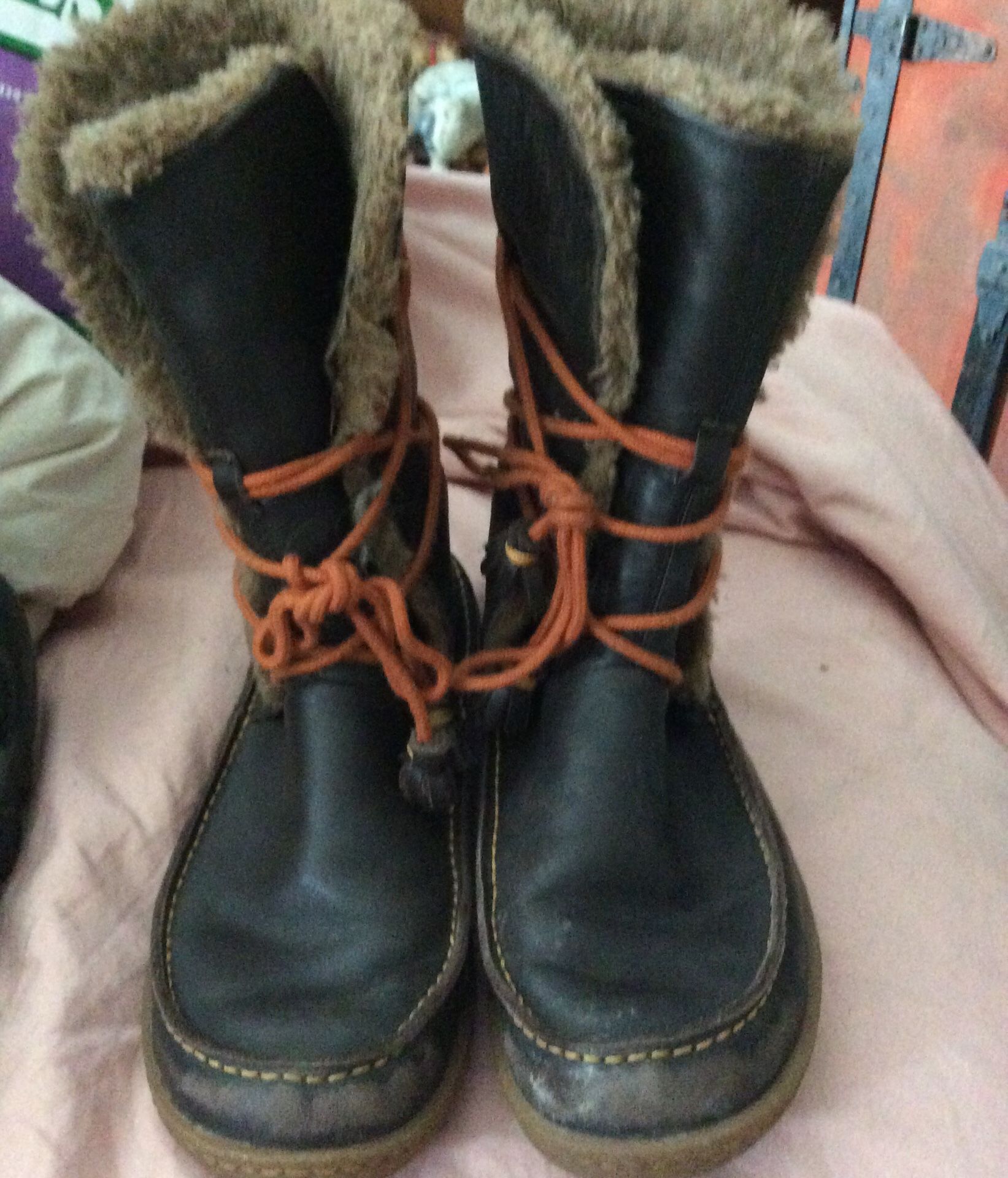 Camper boots