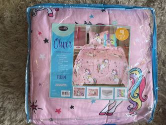 Twin size girls blanket