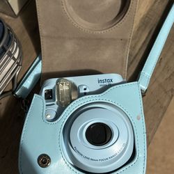 Instax mini 7s Camera And Case