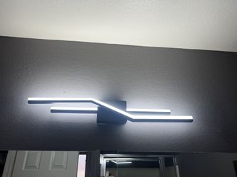 BATHROOM LED LIGHT