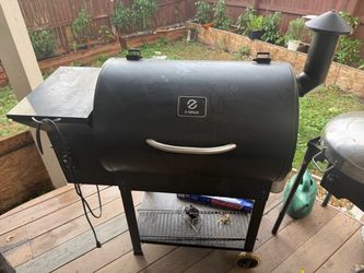 Pellet smoker