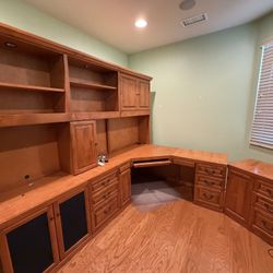 Solid Wood L-Shaped Corner Desk with Hutch & Storage & Bookshelves, Drawers & Cabinets 