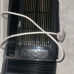 Window AC Unit 