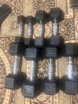Dumbbell set