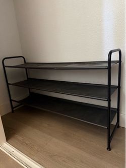 Shoe rack