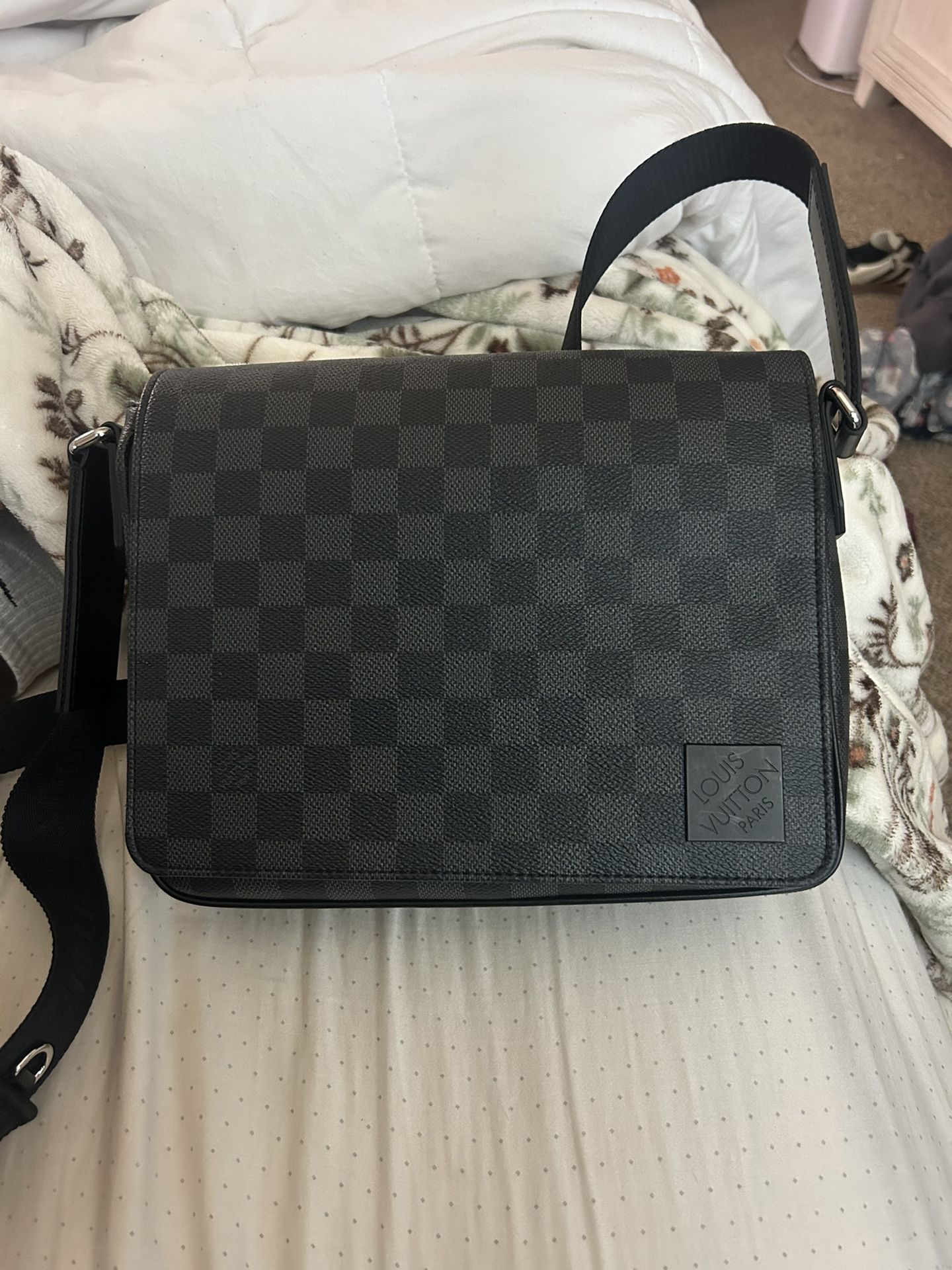 Men Loui Vuitton Bag