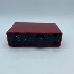 Focusrite Scarlett Solo 4.5W 48V 2 Channel Preamplifier AMPG1US1BLK