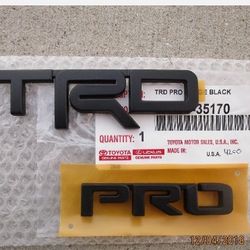 Toyota Emblem TRD PRO Black 
