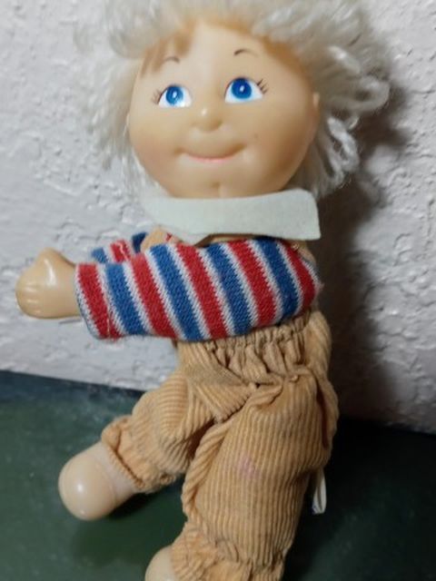 Vintage Cabbage Patch Clip on Doll