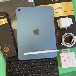 256gb Apple IPad 10th Generation (10.9” Liquid Retina / 2022 model) with pen, keyboard, case & Accessories (warranty 2026) 