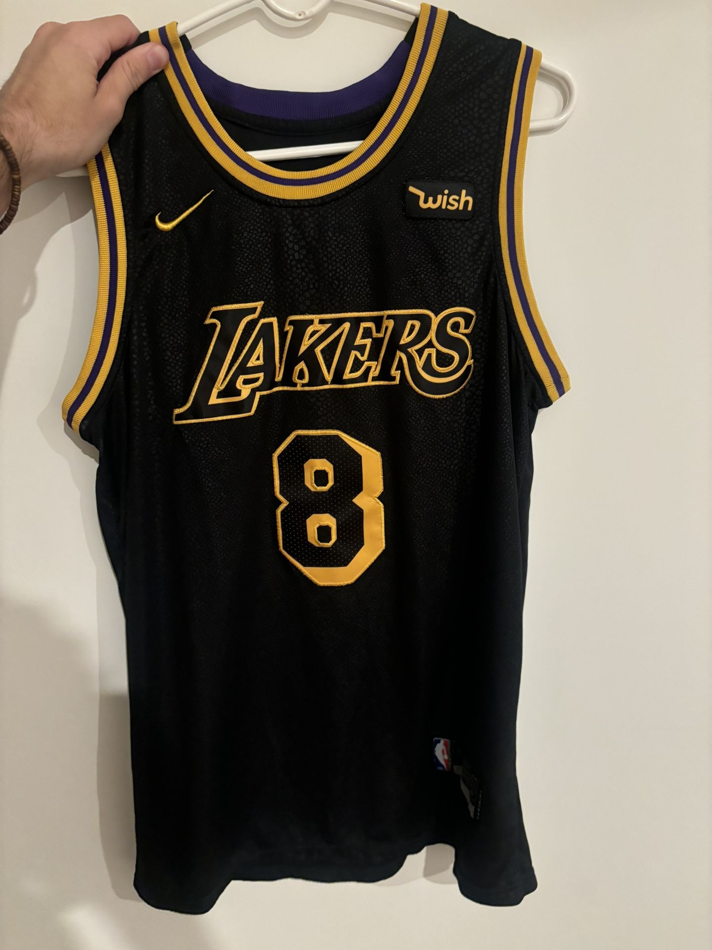 Kobe jersey Size 48 Medium ish