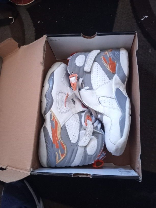 Jordans Size 8