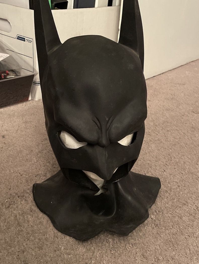 Vintage Batman mask - Latex for Sale in Los Angeles, CA - OfferUp