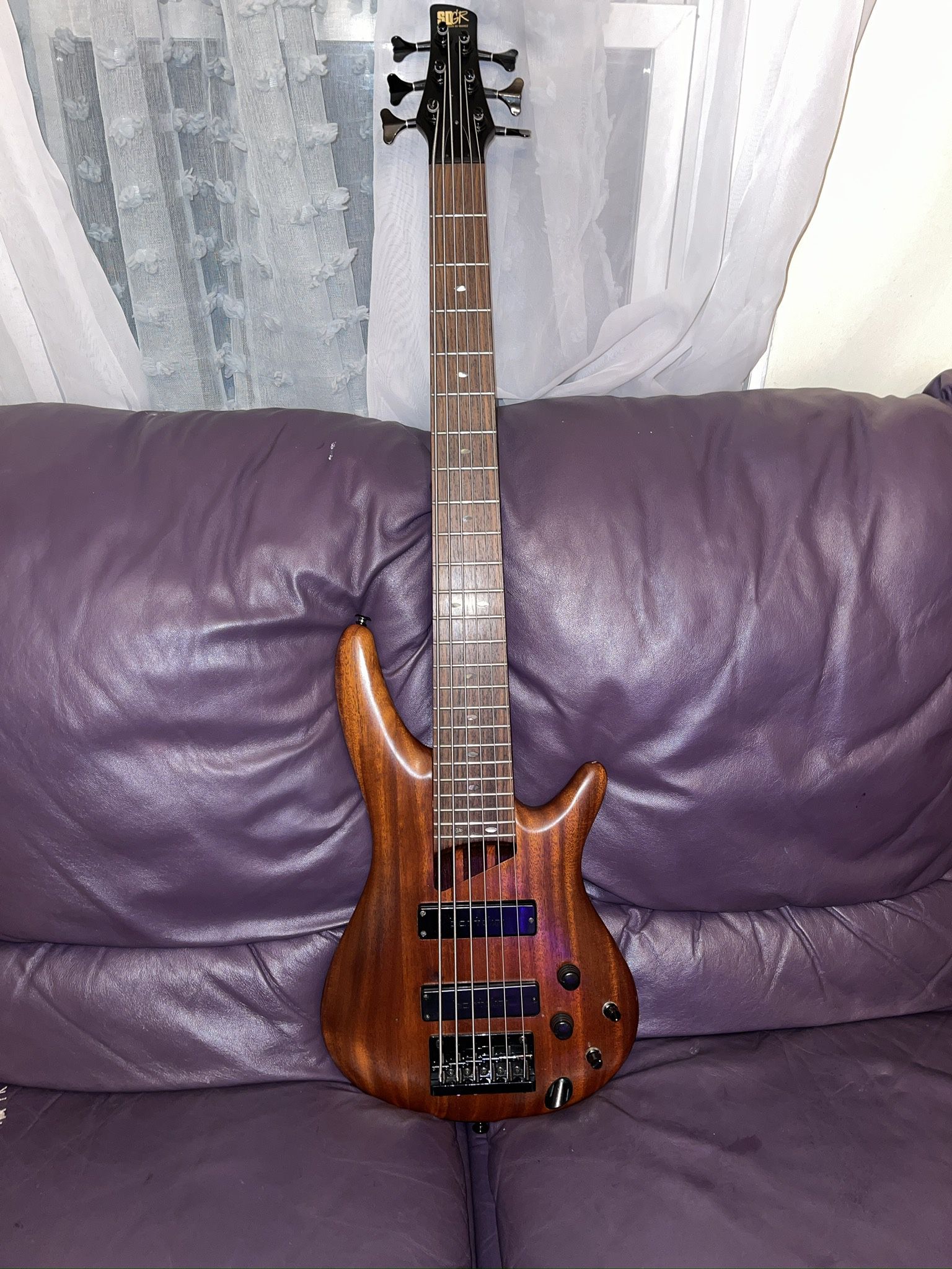 SDGR Sound gear 6 String Bass Ibanez  