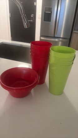 Brand New Plastic cups/mugs
