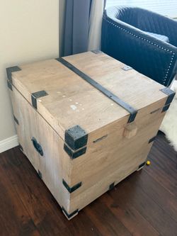 Large Rustic Wood Storage Trunk / Coffee Table