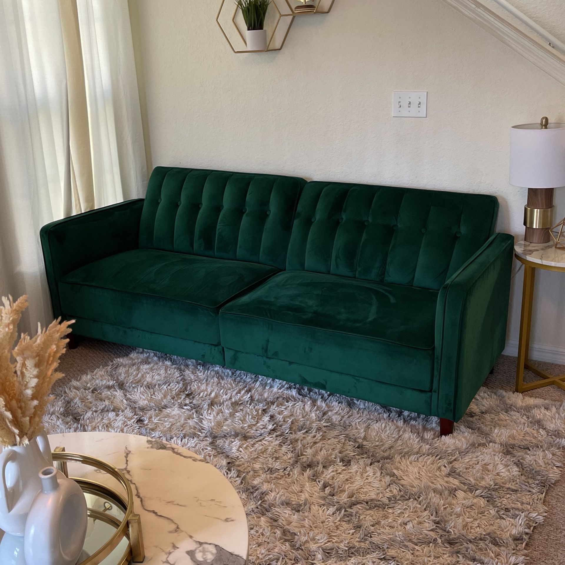 Emerald Green Velvet Sofa/Futton