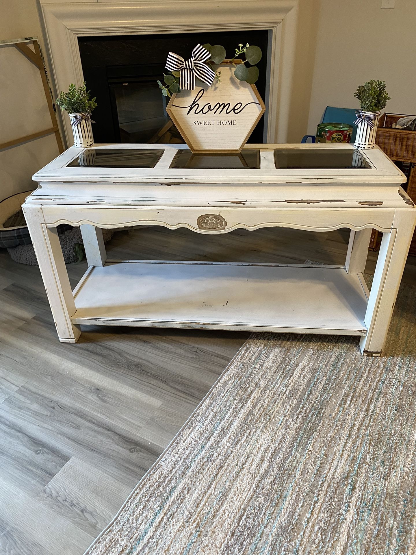 Rustic/Farmhouse Style Console Or Entryway Table