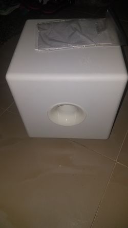 Focal cub powered bass reflective subwoofer