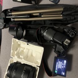 Canon t6i rebel with extras