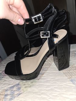 WOMENS BRAND NEW HEELS NEVER WORN SIZE 10 SEE ALL PICS