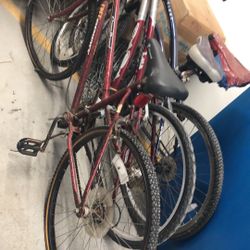 2 Bikes 26 Inch F 100