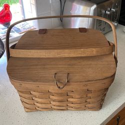 Longerbergewr ,signed Basket With Mini Table Inside