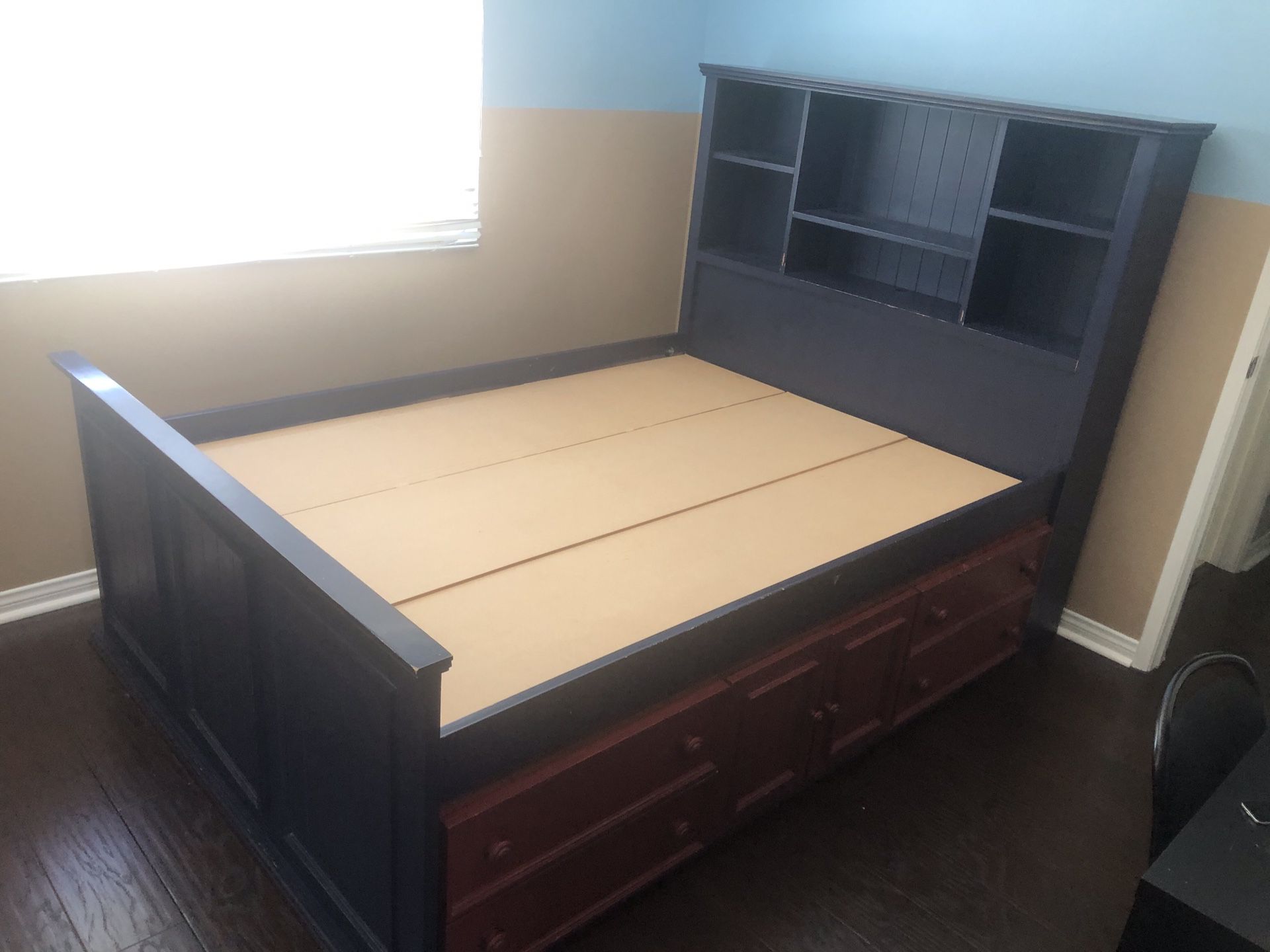 Bedroom set (Full size)