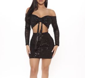 Fashion Nova Black Glitter Skirt Set 