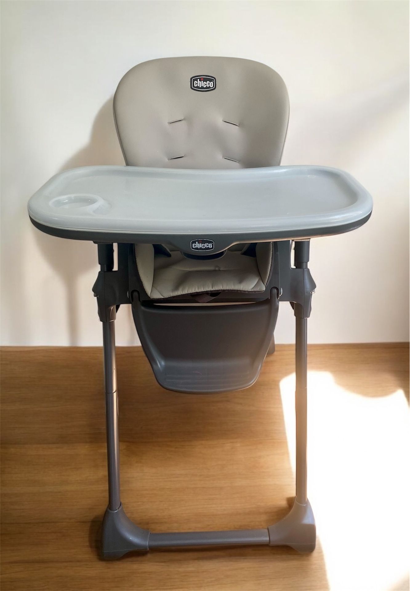Chicco Polly Highchair- Taupe